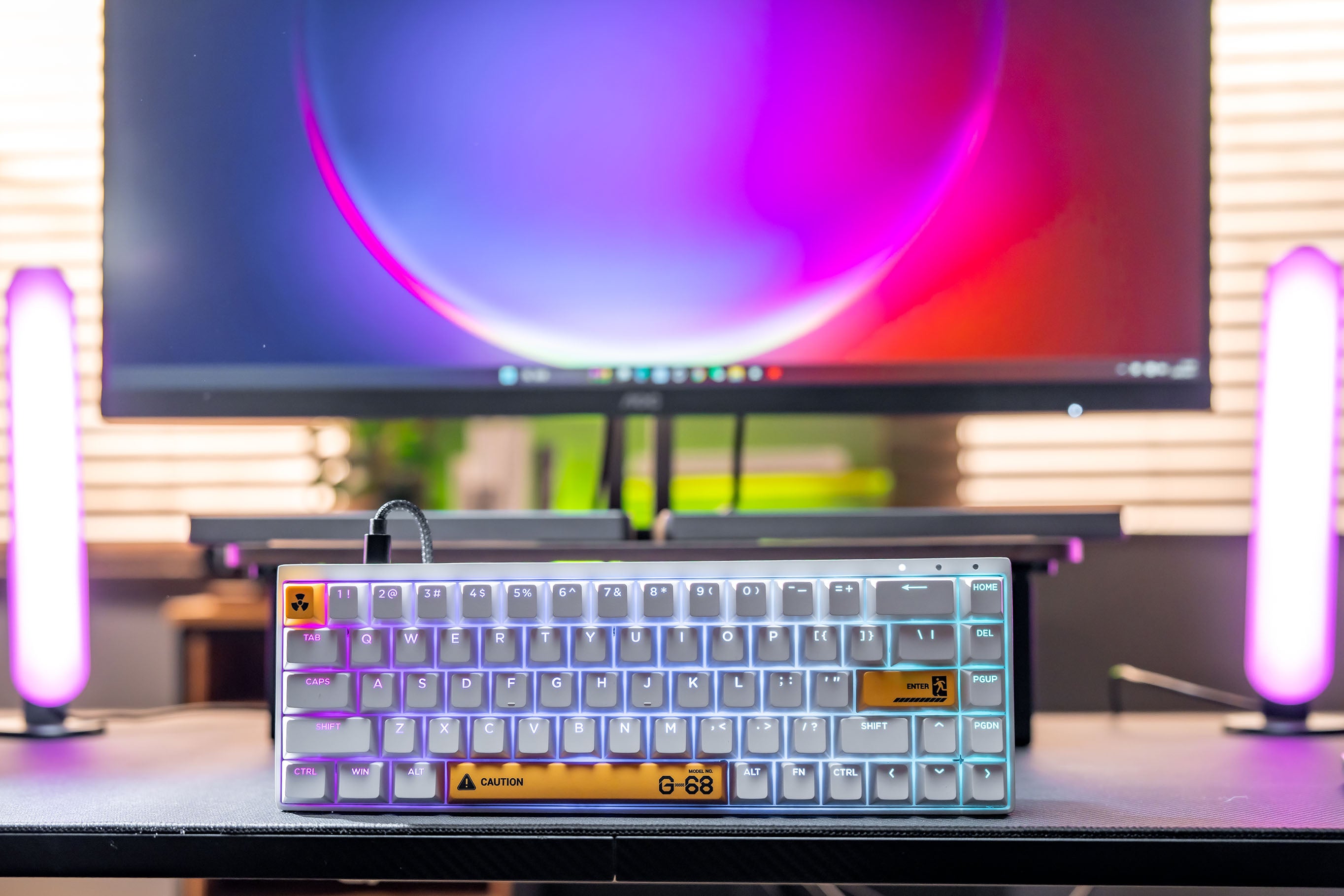 A life using showcase of Syntech 
Yellow Chronos 68 Magnetic Keyboard